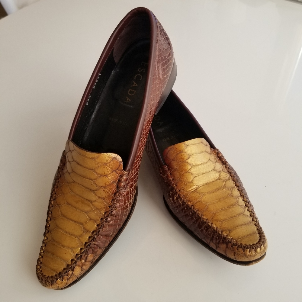 Escada Handsewn Mocassin Loafer